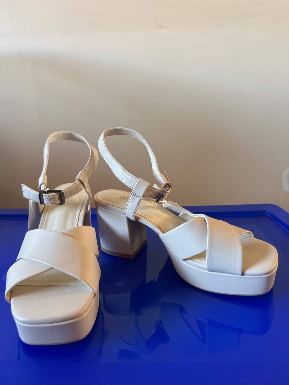 Womens Marks & Spencer cream Platform Block Heel Strap Sandals, size 7.5, NWT